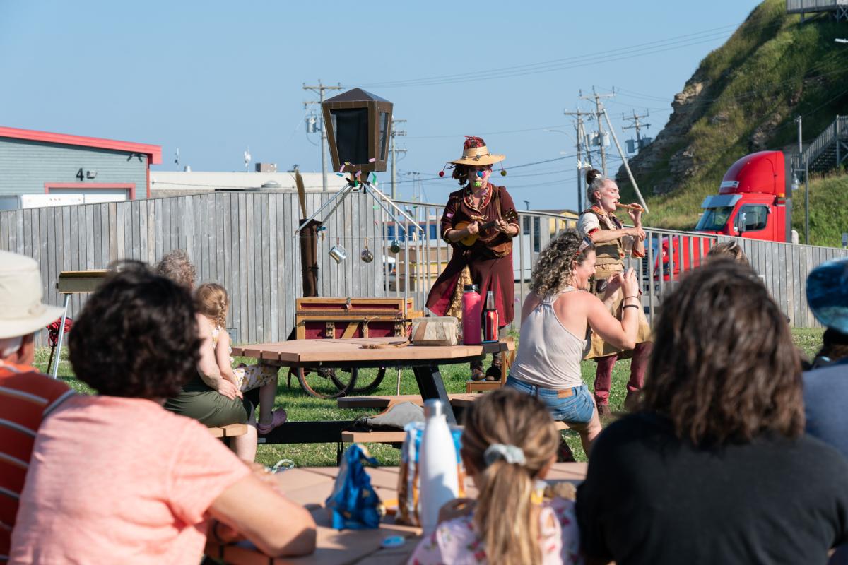 Périple - Laurette et Arlette