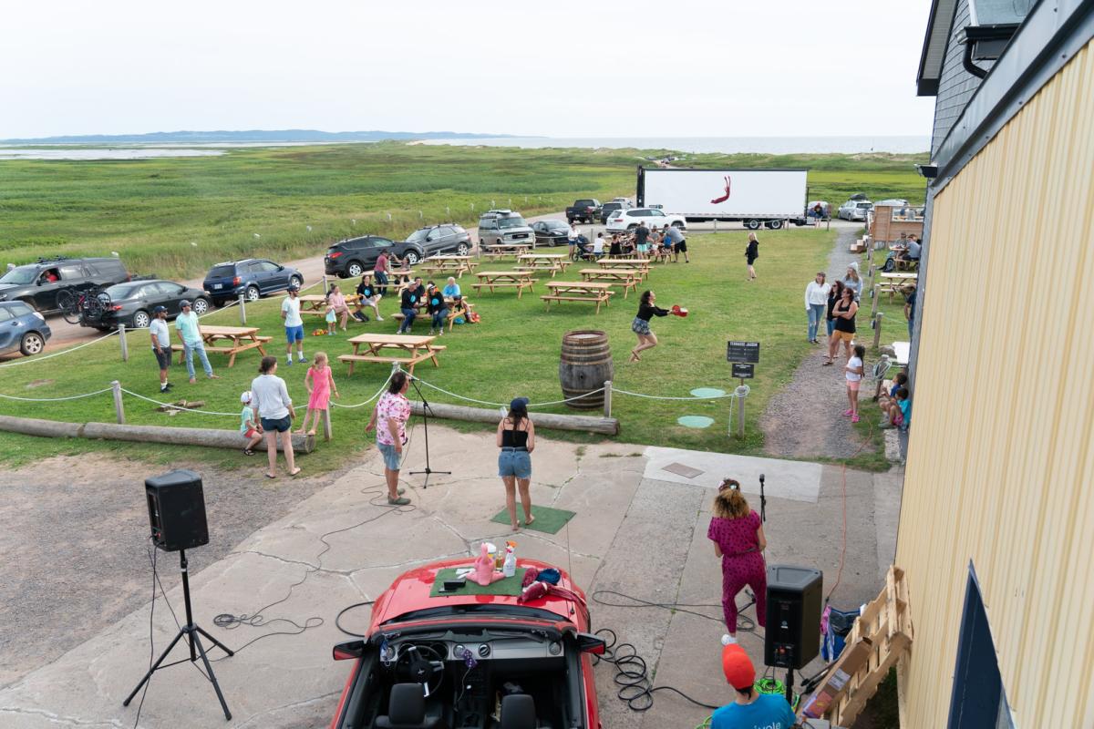 La famille GoldenCrust - Animation